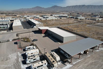 /international/us/1895-appaloosa-drive-sunland-park-nm-110105957449/