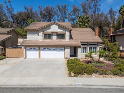 /international/us/13056-triumph-poway-ca-110110222920/