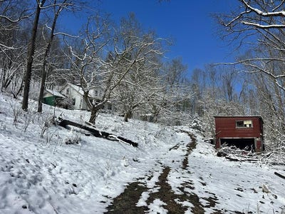 /international/us/289-meskinnish-street-bluefield-wv-110106557895/