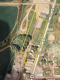 /international/us/47-1st-st-n-moville-ia-110102779172/