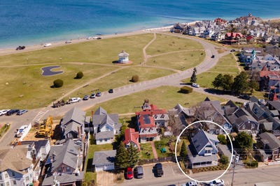 /international/us/46-kennebec-avenue-oak-bluffs-ma-110100766642/