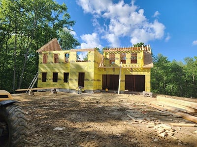 /international/us/75-willard-rd-ashburnham-ma-110106314957/
