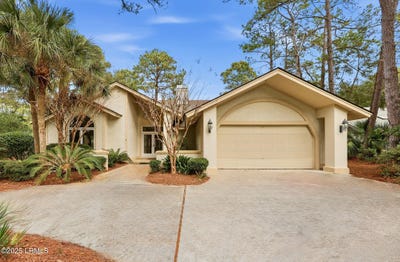 /international/us/10-off-shore-hilton-head-island-sc-110104409162/
