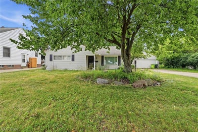 /international/us/2200-buena-vista-drive-wickliffe-oh-110108749656/