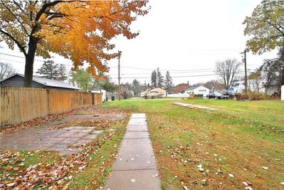 /international/us/1314-norwood-street-brainerd-mn-110103184464/