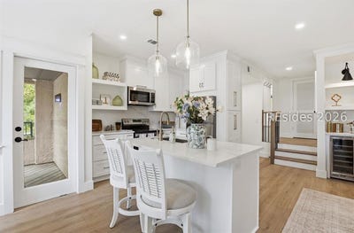 /international/us/3-shelter-cove-lane-hilton-head-island-sc-110107261664/