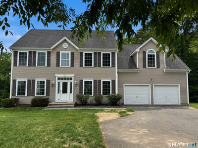 /international/us/30-castlewood-drive-monroe-ct-110108268864/
