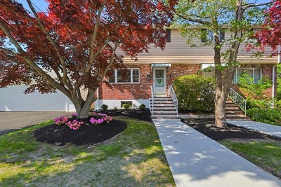 /international/us/36-raechel-rd-randolph-ma-110108200819/