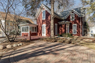 /international/us/816-1st-street-nw-rochester-mn-110108332153/