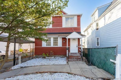 /international/us/22-chestnut-place-mount-vernon-ny-110104136909/