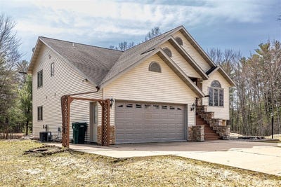 /international/us/600-s-hayden-street-merrillan-wi-110107034538/