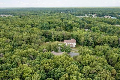 /international/us/6139-mill-road-egg-harbor-township-nj-110104813328/