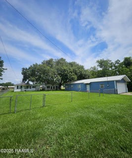 /international/us/514-front-street-krotz-springs-la-110102021197/