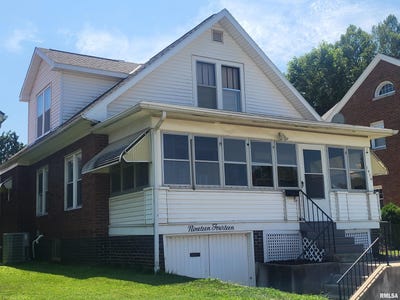 /international/us/1914-jefferson-street-quincy-il-110101210633/