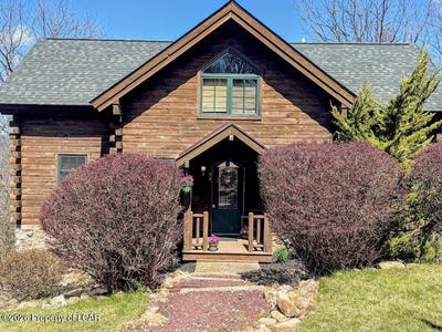 /international/us/54-summit-road-hazleton-pa-110106539513/