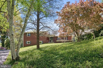 /international/us/774-robinhood-road-bryn-mawr-pa-110107729343/