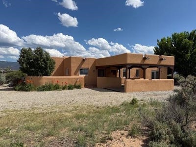 /international/us/8-eototo-road-el-prado-nm-110100186264/?lang=zh-cn