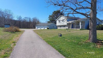/international/us/3737-sr-124-coolville-oh-110107545734/