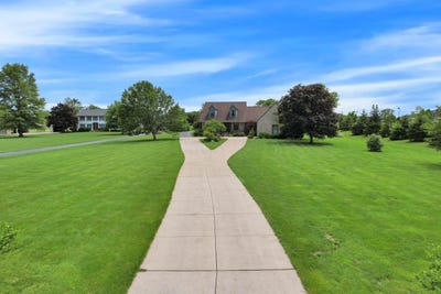/international/us/3171-orders-road-grove-city-oh-110100705502/