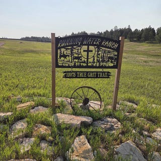 /international/us/12075-true-grit-trail-custer-sd-110101167288/?lang=en