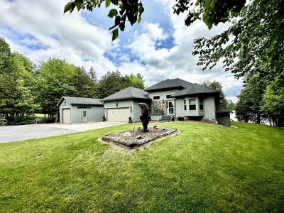 /international/us/34-rosenbarker-drive-potsdam-ny-110098883593/?lang=en