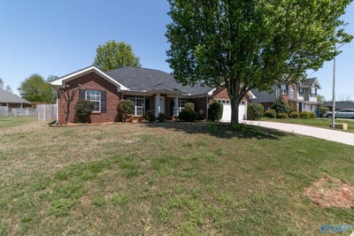 /international/us/114-clover-ridge-drive-madison-al-110107006758/