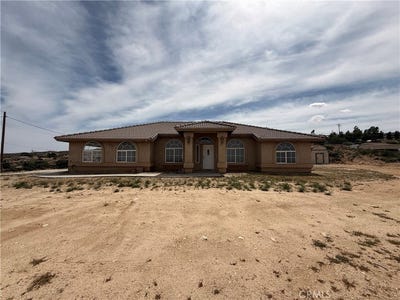 /international/us/4315-snow-line-phelan-ca-110108446047/