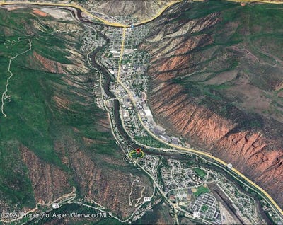 /international/us/102-co-rd-156-glenwood-springs-co-110108337813/