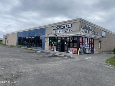 /international/us/600-washington-street-williamston-nc-110101294755/