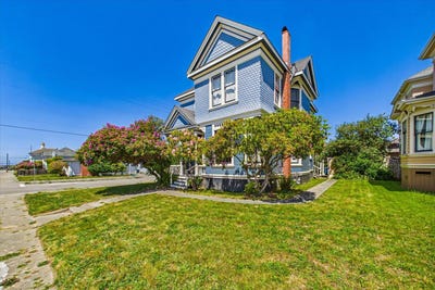 /international/us/1603-i-street-eureka-ca-110108661277/