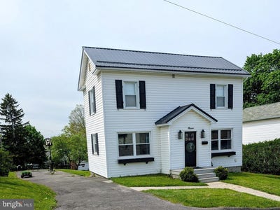 /international/us/11-mount-pleasant-street-frostburg-md-110107718483/