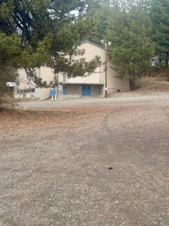 /international/us/225-e-schonchin-street-chiloquin-or-110106118115/