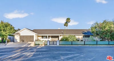 /international/us/4186-regal-oak-dr-encino-ca-110108089587/