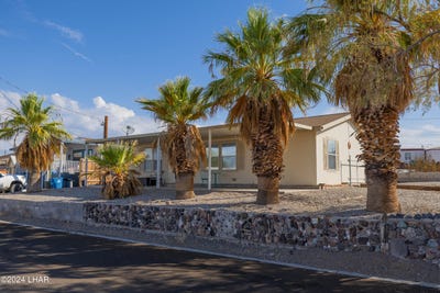 /international/us/10604-treasure-rd-parker-az-110093793965/