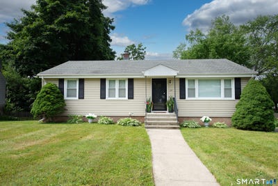 /international/us/25-harrison-drive-hamden-ct-110108775450/