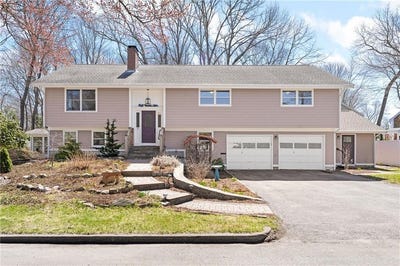 /international/us/55-fountain-avenue-barrington-ri-110107244581/