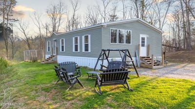 /international/us/335-s-rogers-rd-seymour-tn-110106928234/