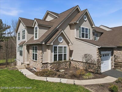 /international/us/1751-big-ridge-drive-east-stroudsburg-pa-110107633042/