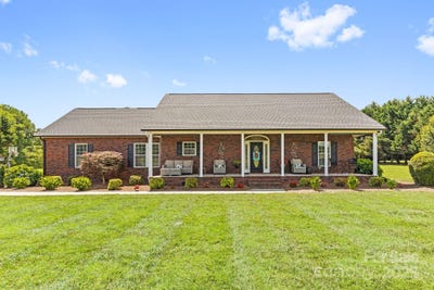 /international/us/234-new-salem-road-statesville-nc-110100986735/