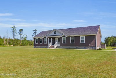 /international/us/3445-ten-mile-fork-road-trenton-nc-110098938020/