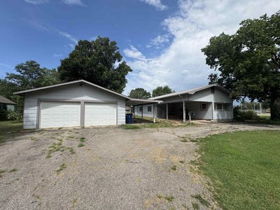/international/us/813-n-school-eureka-ks-110101503258/?lang=zh-tw