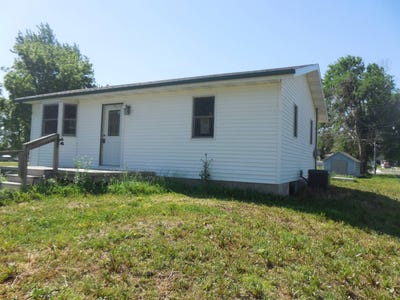 /international/us/723-w-harrison-st-albion-ne-110104578114/