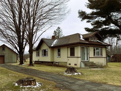 /international/us/823-german-street-hawkins-wi-110105354945/