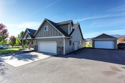 /international/us/1821-kootenai-drive-missoula-mt-110120538164/