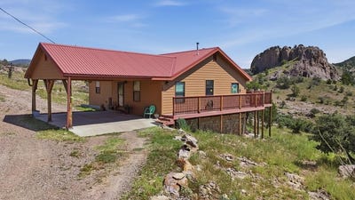 /international/us/109-saddlebag-trail-fort-davis-tx-110119564954/