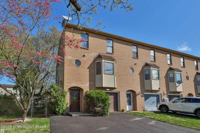/international/us/2559-madison-avenue-bethlehem-pa-110107434156/