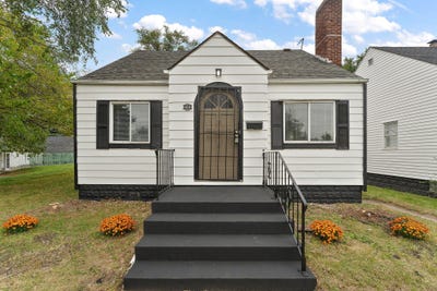/international/us/616-w-45th-street-gary-in-110120610414/