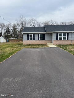 /international/us/125-longstreet-avenue-winchester-va-110104142142/