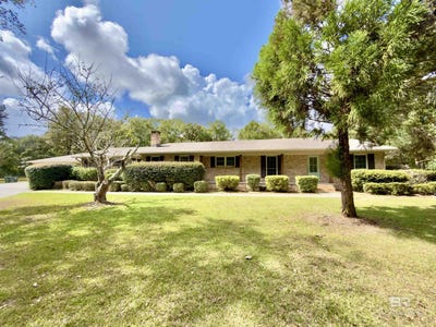 /international/us/40855-quinley-lane-bay-minette-al-110102778811/