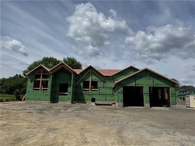 /international/us/1493-pippin-orchard-road-cranston-ri-110108534605/